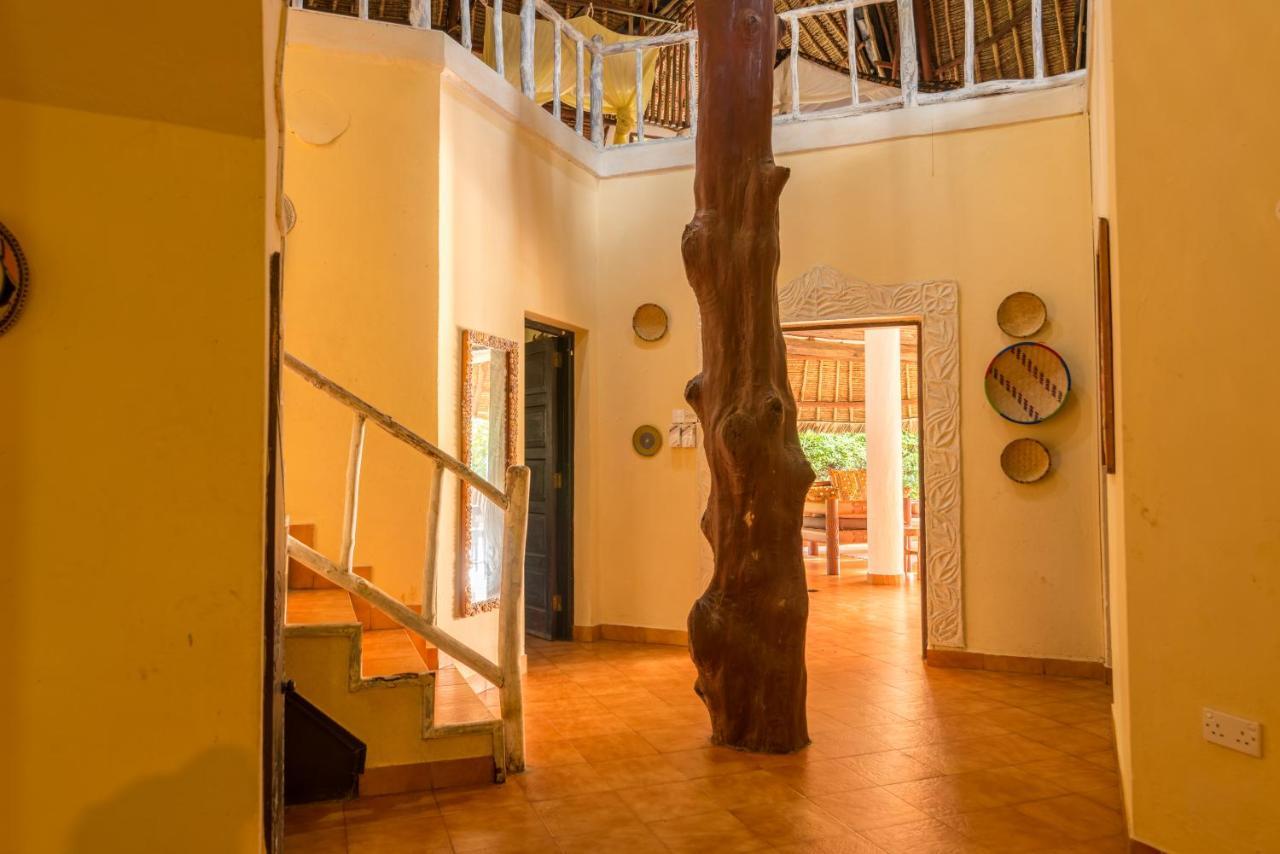 Upani In Diani Bed and Breakfast Diani Beach Εξωτερικό φωτογραφία