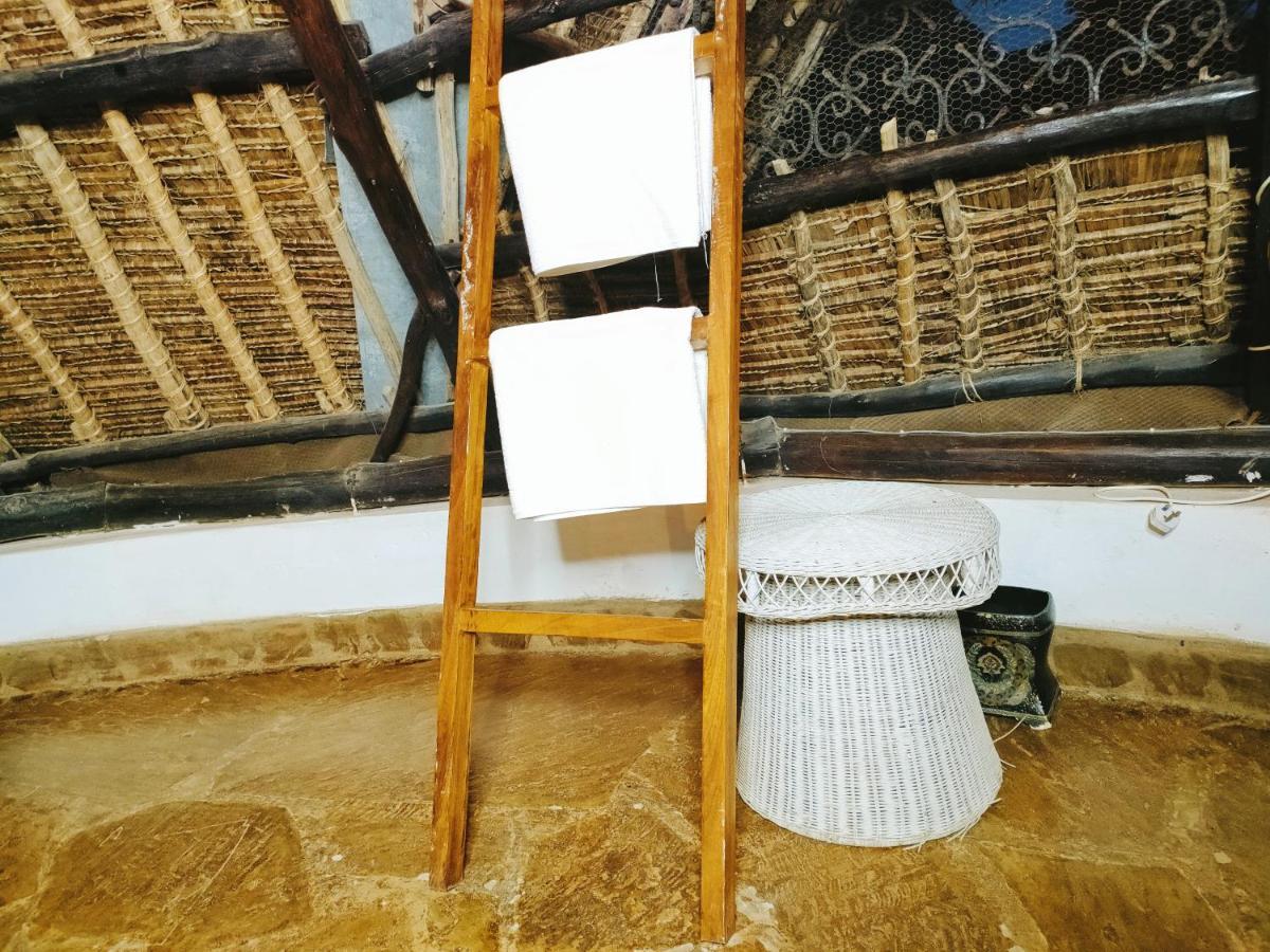 Upani In Diani Bed and Breakfast Diani Beach Εξωτερικό φωτογραφία