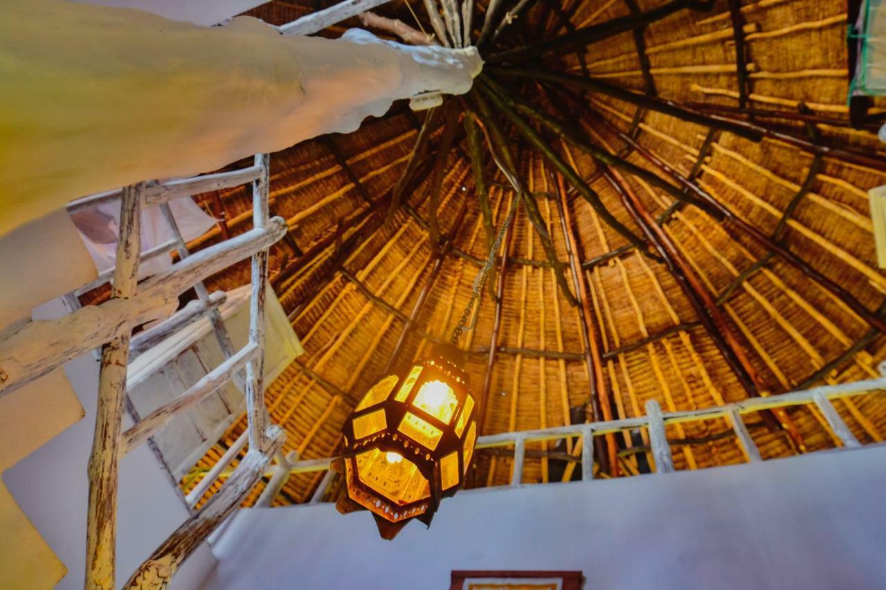 Upani In Diani Bed and Breakfast Diani Beach Εξωτερικό φωτογραφία